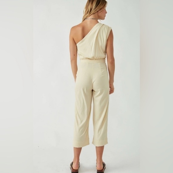 Free People Avery Jumpsuit Women’s Size 0 One Shoulder Boho Cream Washed‎ Out - Picture 4 of 13